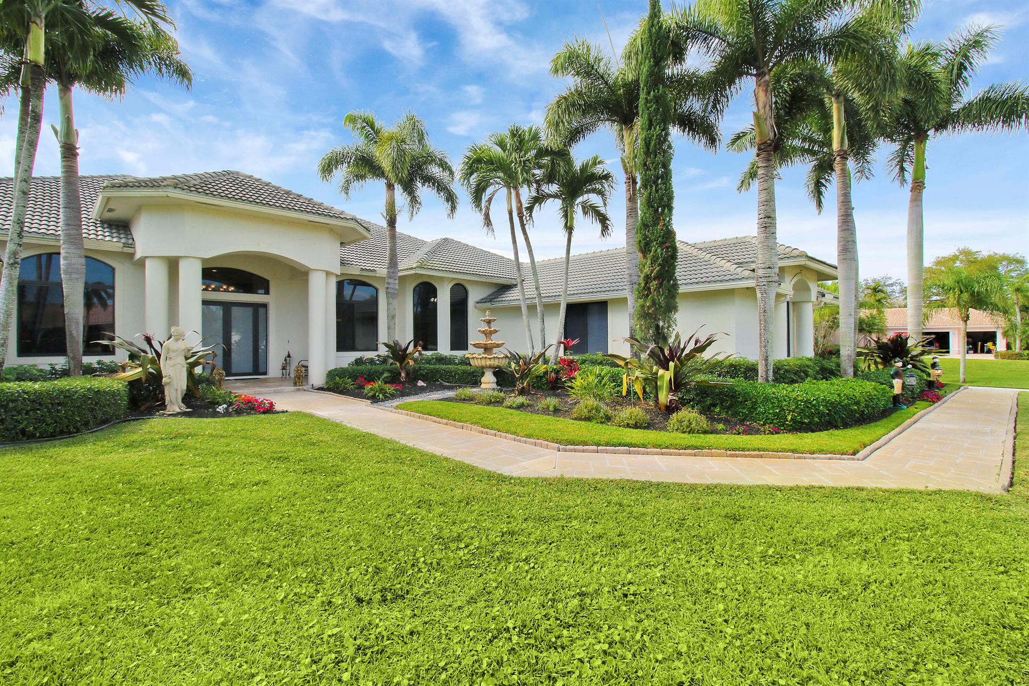 WELLINGTON AERO CLUB OF T - Residential