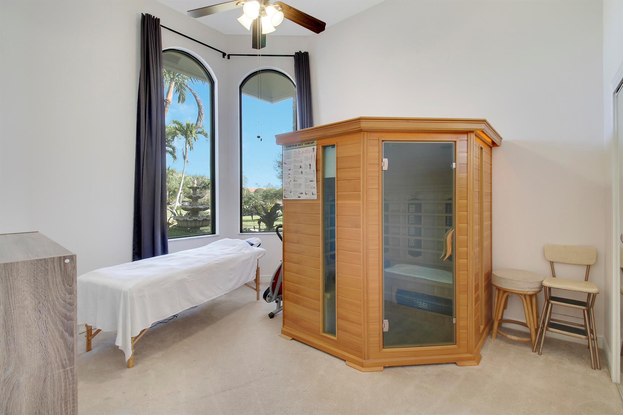 WELLINGTON AERO CLUB OF T - Residential