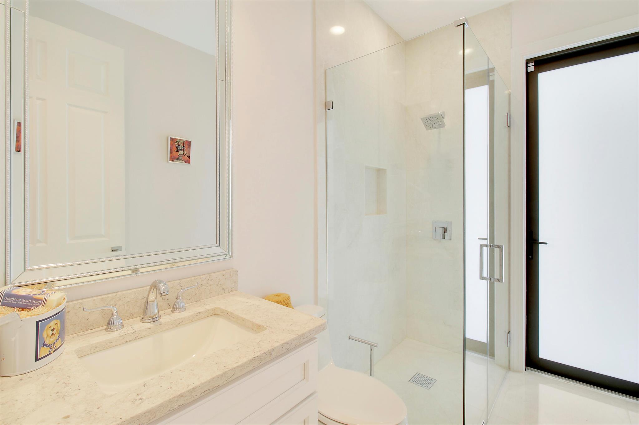 WELLINGTON AERO CLUB OF T - Residential