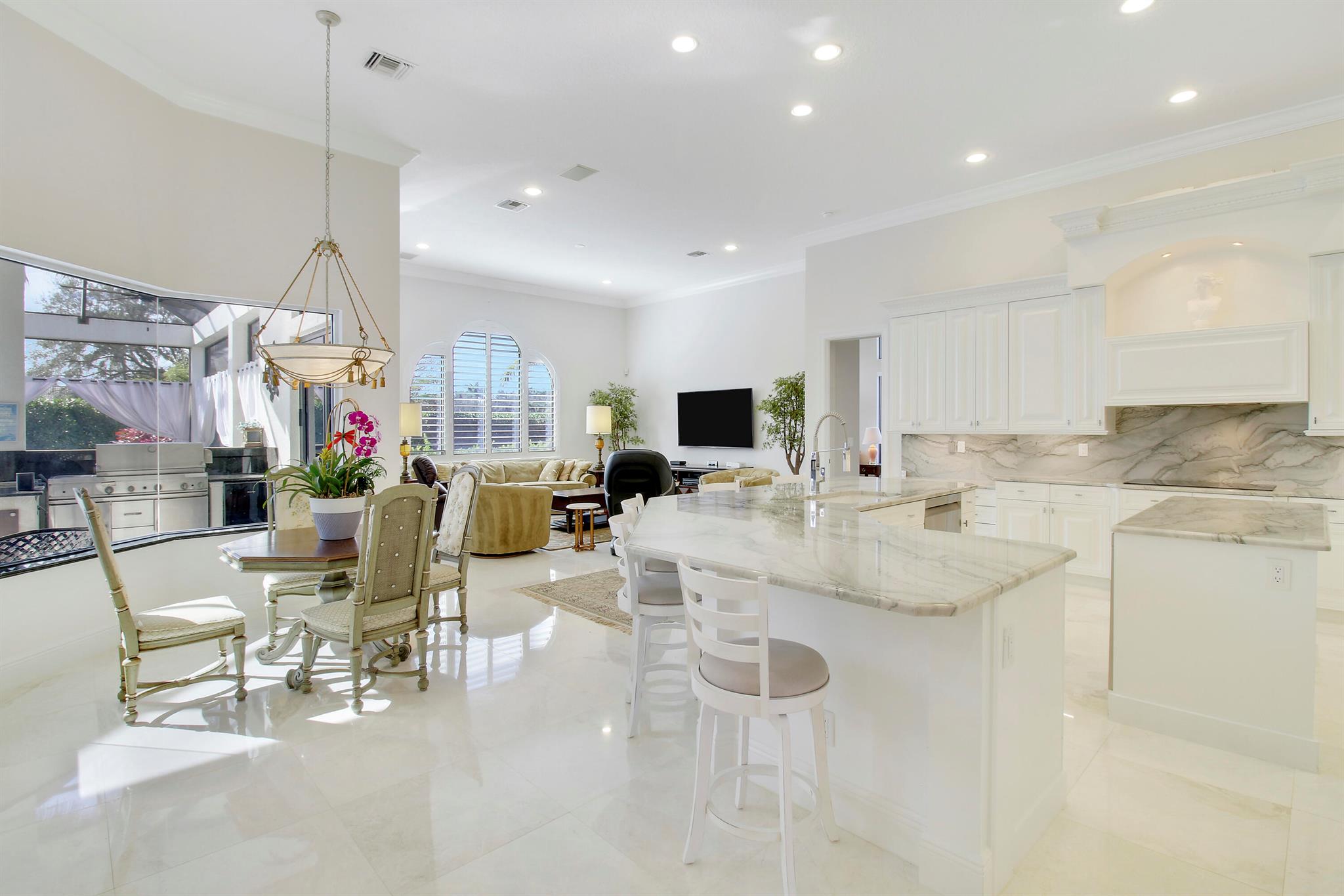 WELLINGTON AERO CLUB OF T - Residential