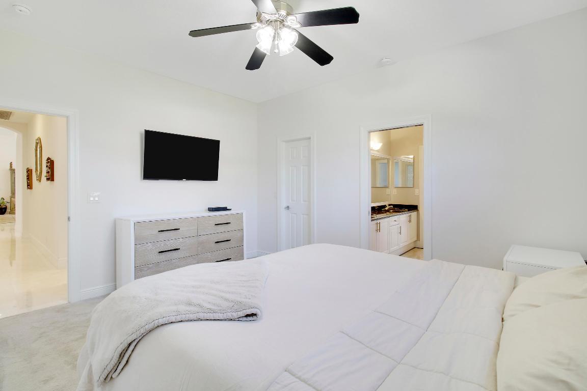 WELLINGTON AERO CLUB OF THE LANDINGS AT WELLINGTON - Residential