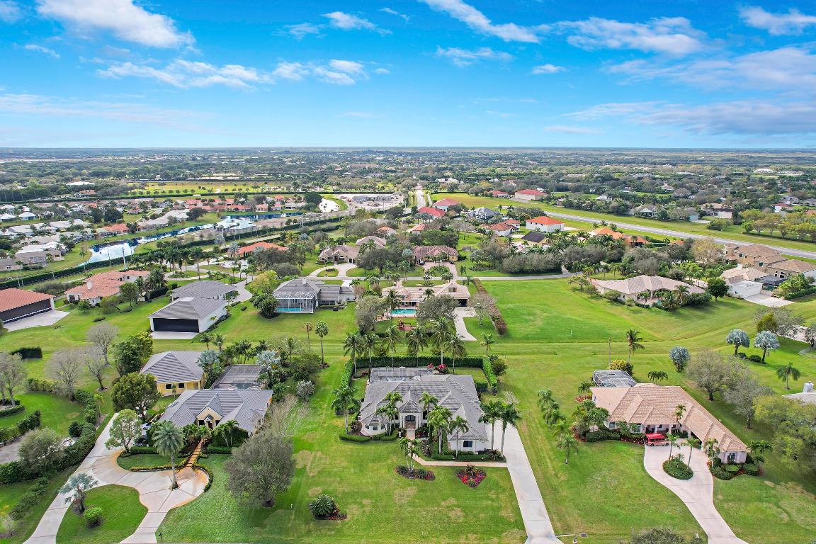WELLINGTON AERO CLUB OF THE LANDINGS AT WELLINGTON - Residential