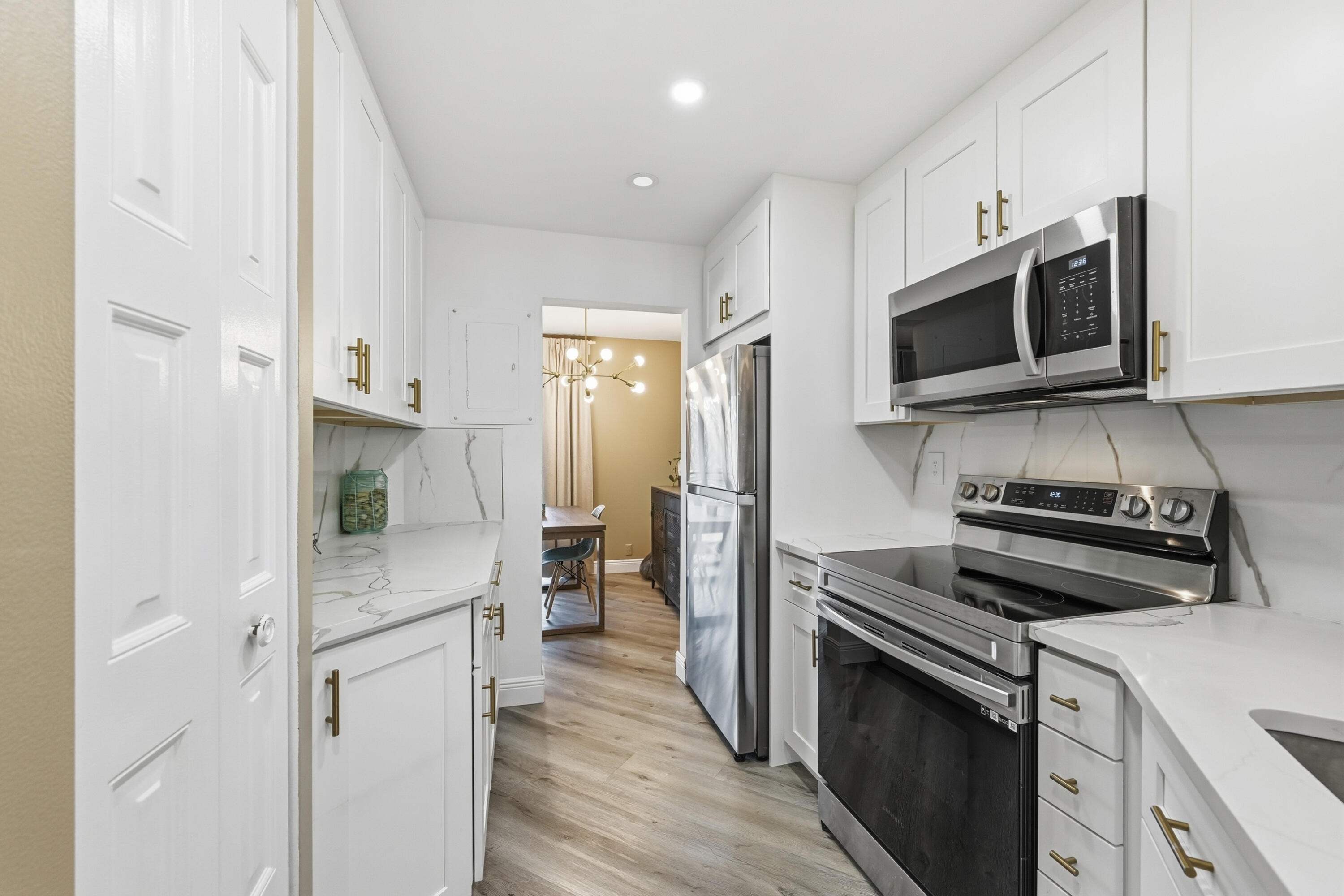 PLANTATION CLUB A CONDO - Residential