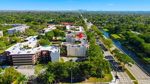 Tiny photo for 6755 W Broward Boulevard #304, Plantation, FL 33317 (MLS # B26004082)