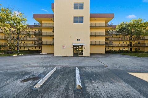 Tiny photo for 6755 W Broward Boulevard #304, Plantation, FL 33317 (MLS # B26004082)