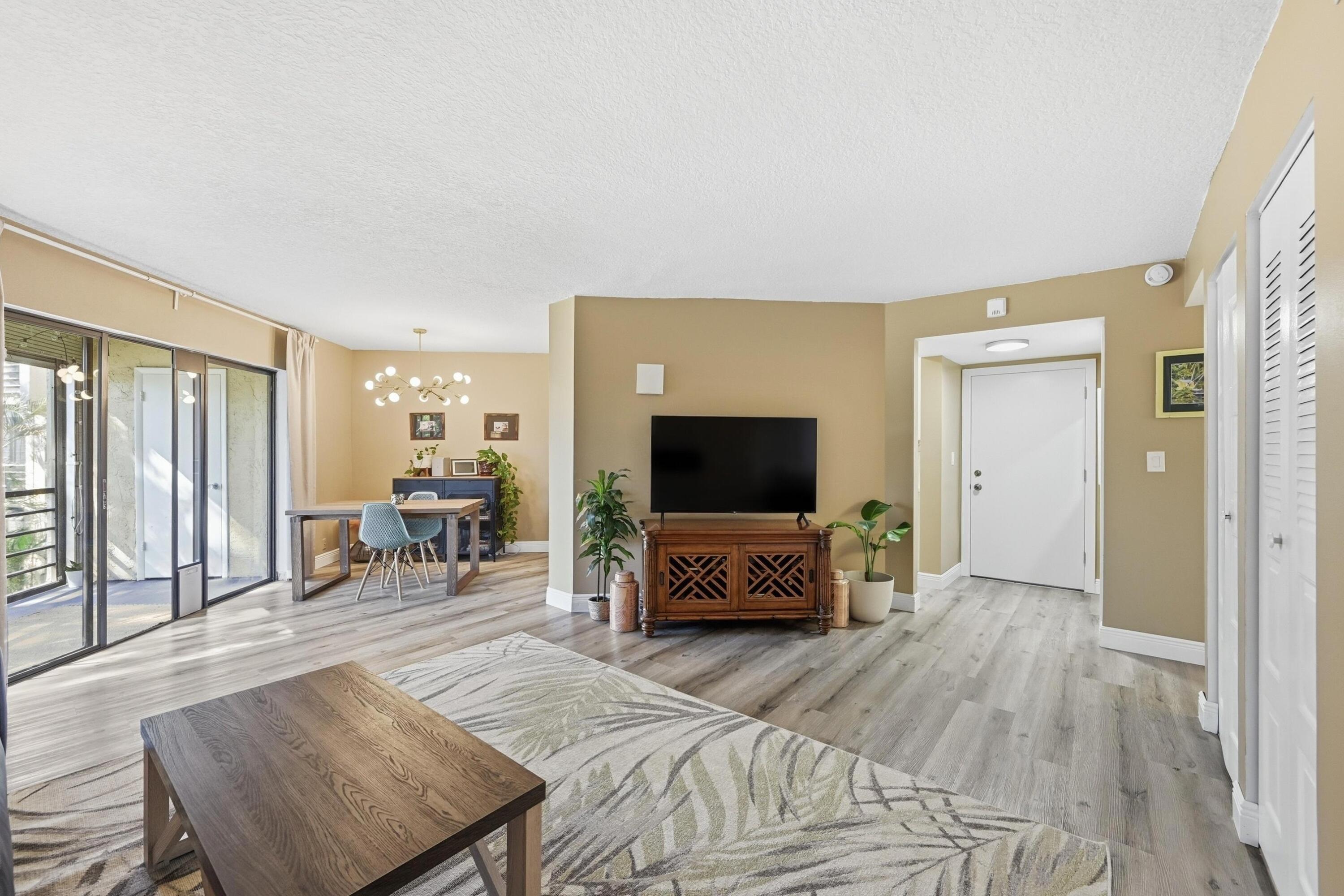 PLANTATION CLUB A CONDO - Residential