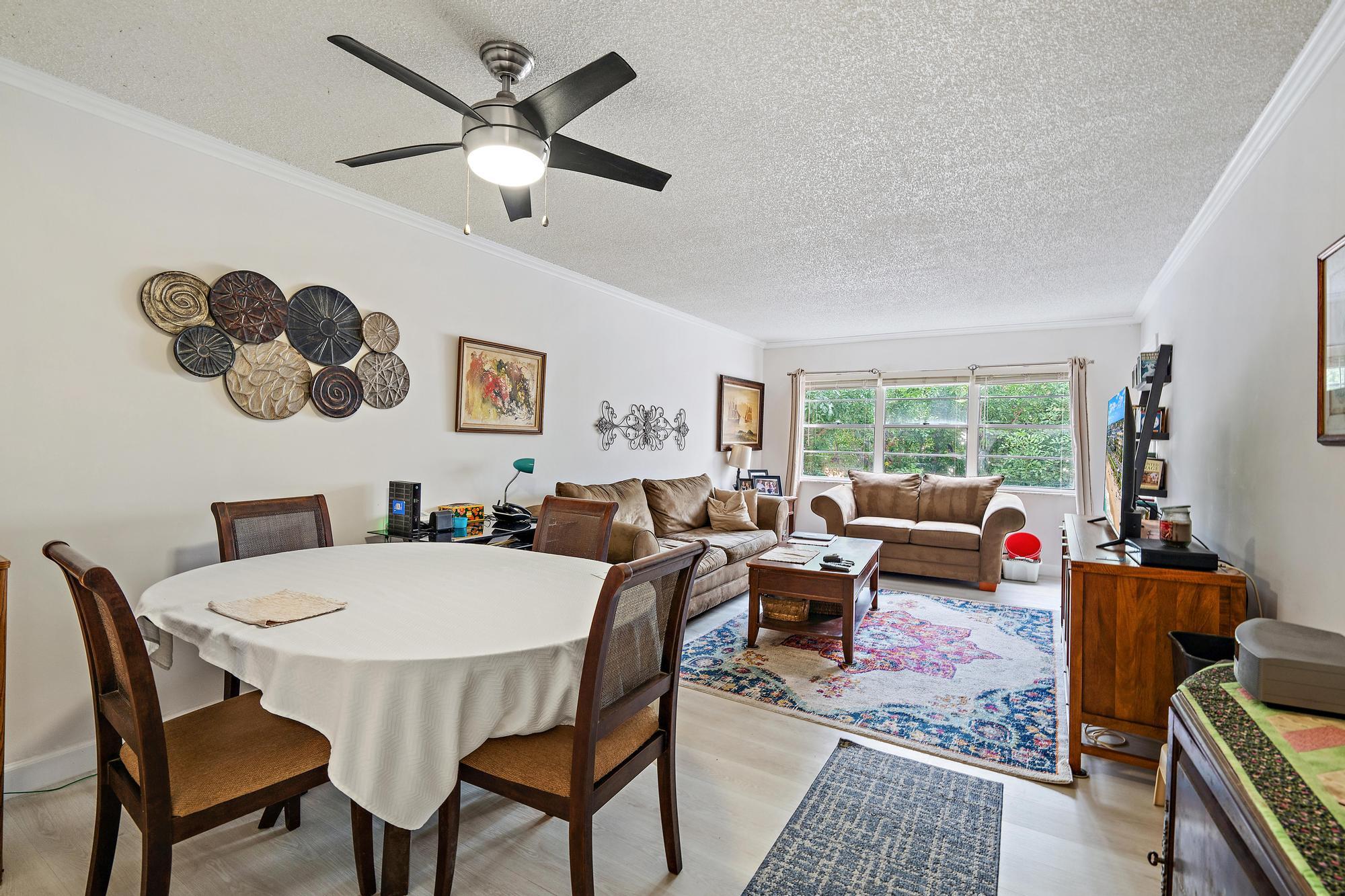 PALM LAKE 1 CONDO - Residential