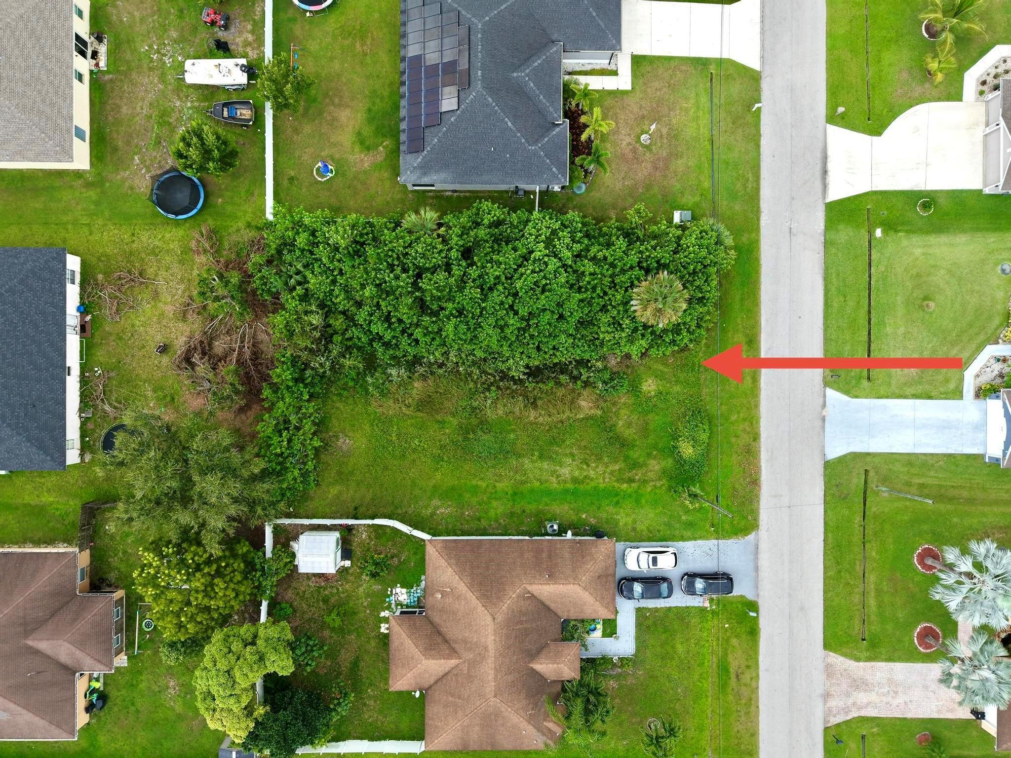 PORT ST LUCIE SECTION 17 - Land