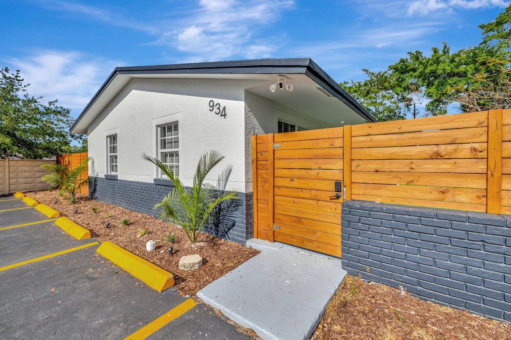 Photo of 934 NW 4th Avenue #1-4, Fort Lauderdale, FL 33311 (MLS # R11162050)