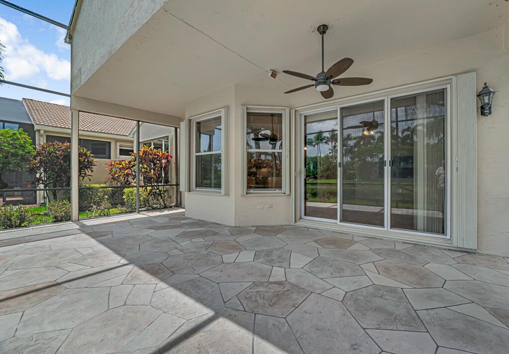 8781 Laguna Royale Point