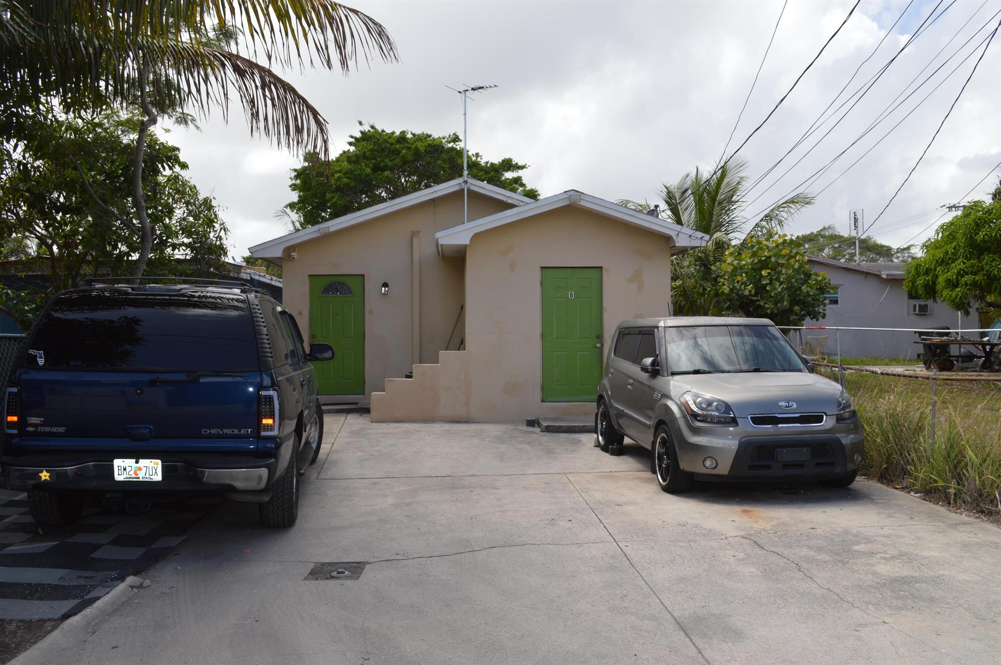 LAKE WORTH TOWN OF - Residential Income