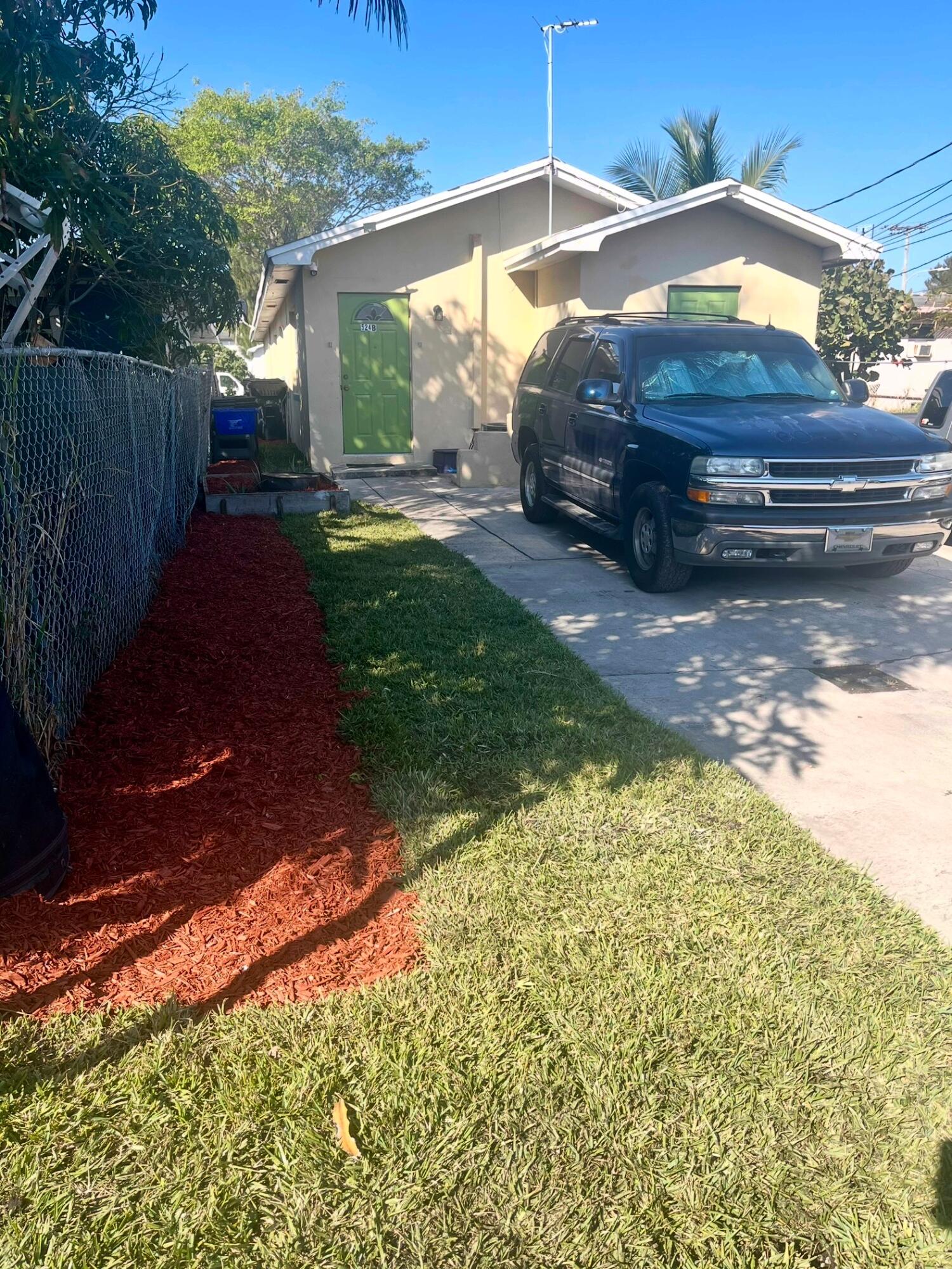 LAKE WORTH TOWN OF - Residential Income