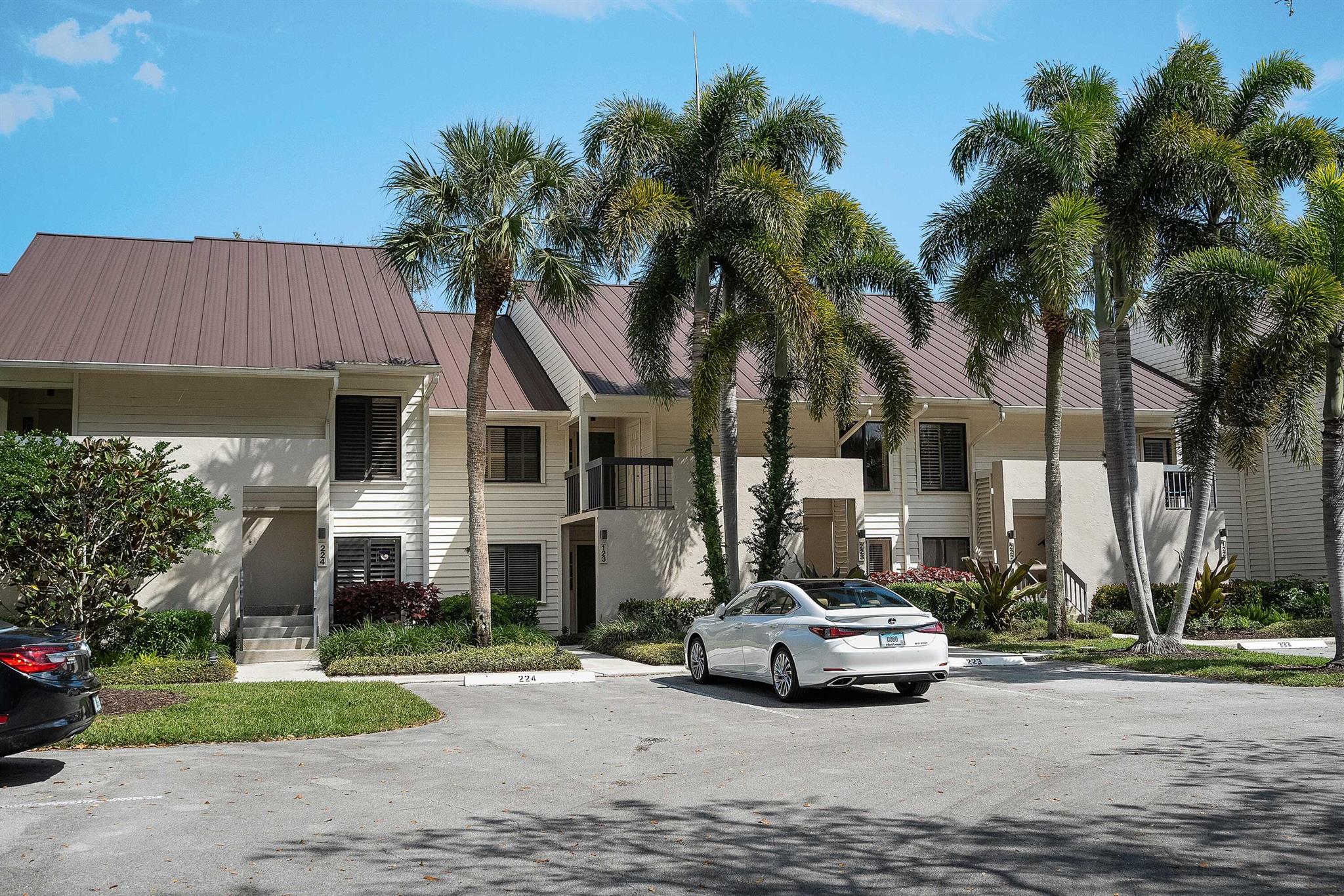 This is your chance to buy in Mariner Sands Country Club for a steal! This second-floor condo in the Fairway Apartments features two bedrooms and two bathrooms with a bright, open layout. Tall ceilings enhance the sense of space, while golf views provide a peaceful, scenic backdrop. The kitchen offers a nice balance of style and function with tasteful updates, and both bathrooms have been thoughtfully refreshed. Step out onto the expansive screened-in lanai to relax and enjoy the quiet surroundings. A private storage closet is also included - perfect for bikes, golf clubs, or beach gear. Whether you're looking for a seasonal getaway or a place to call home year-round, this condo is a great option.
