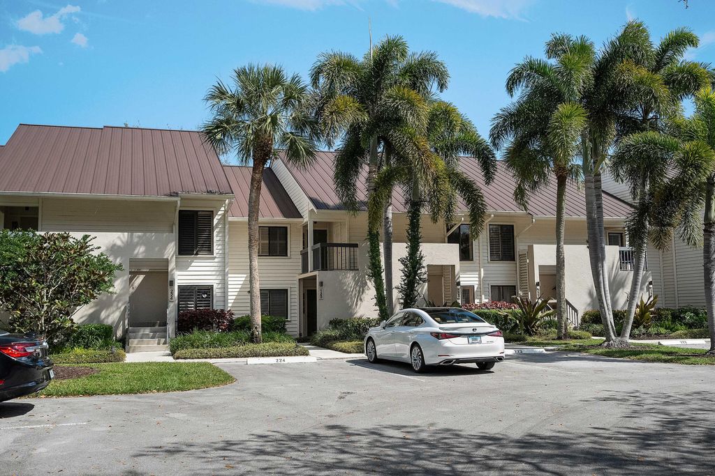 Photo of 6403 SE Brandywine Court #223, Stuart, FL 34997 (MLS # R11120324)