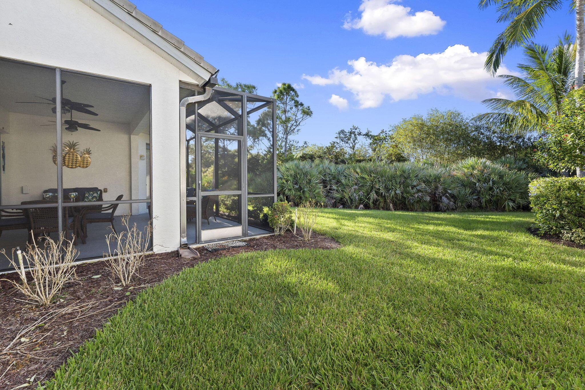 JENSEN BEACH COUNTRY CLUB - Residential