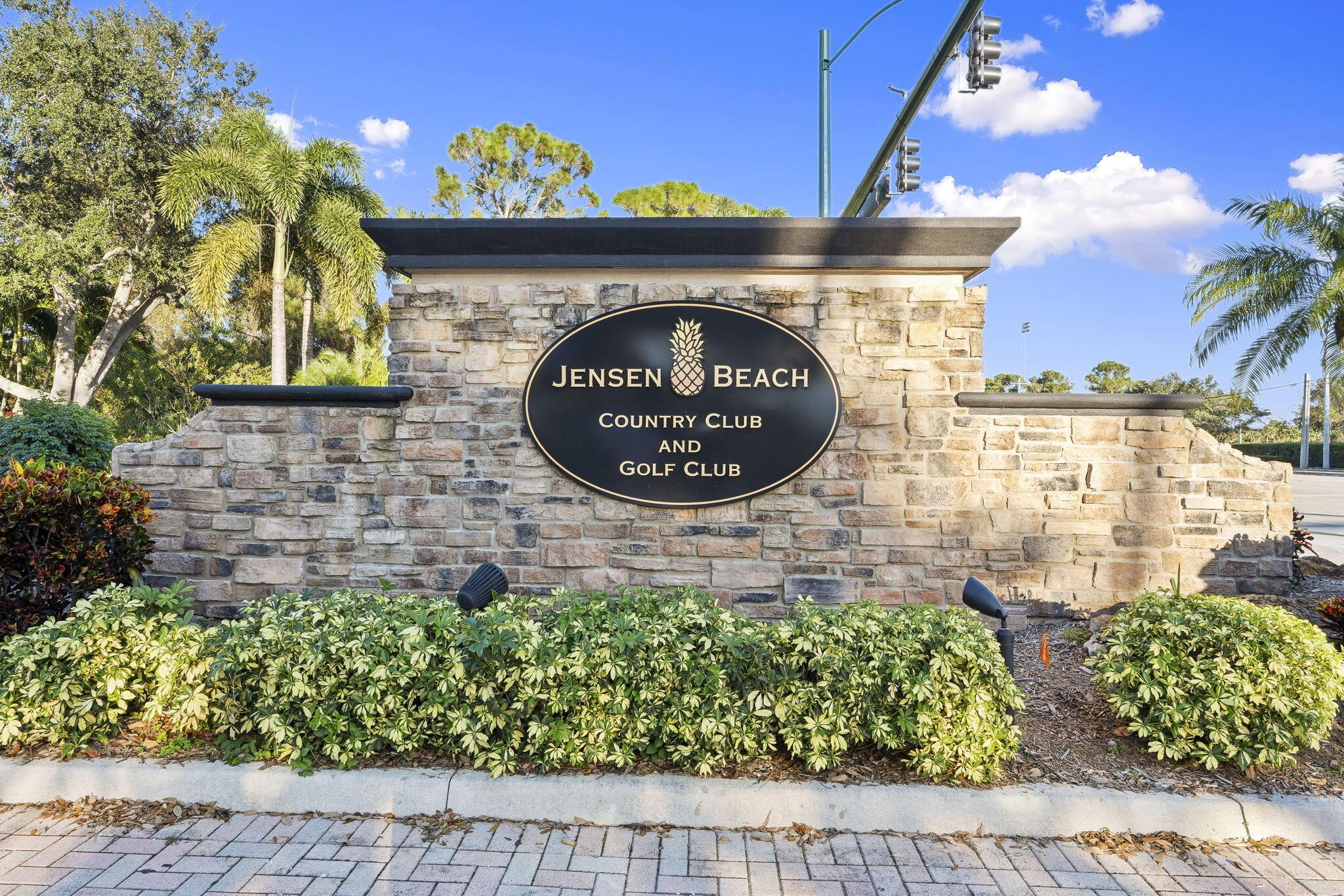 JENSEN BEACH COUNTRY CLUB - Residential