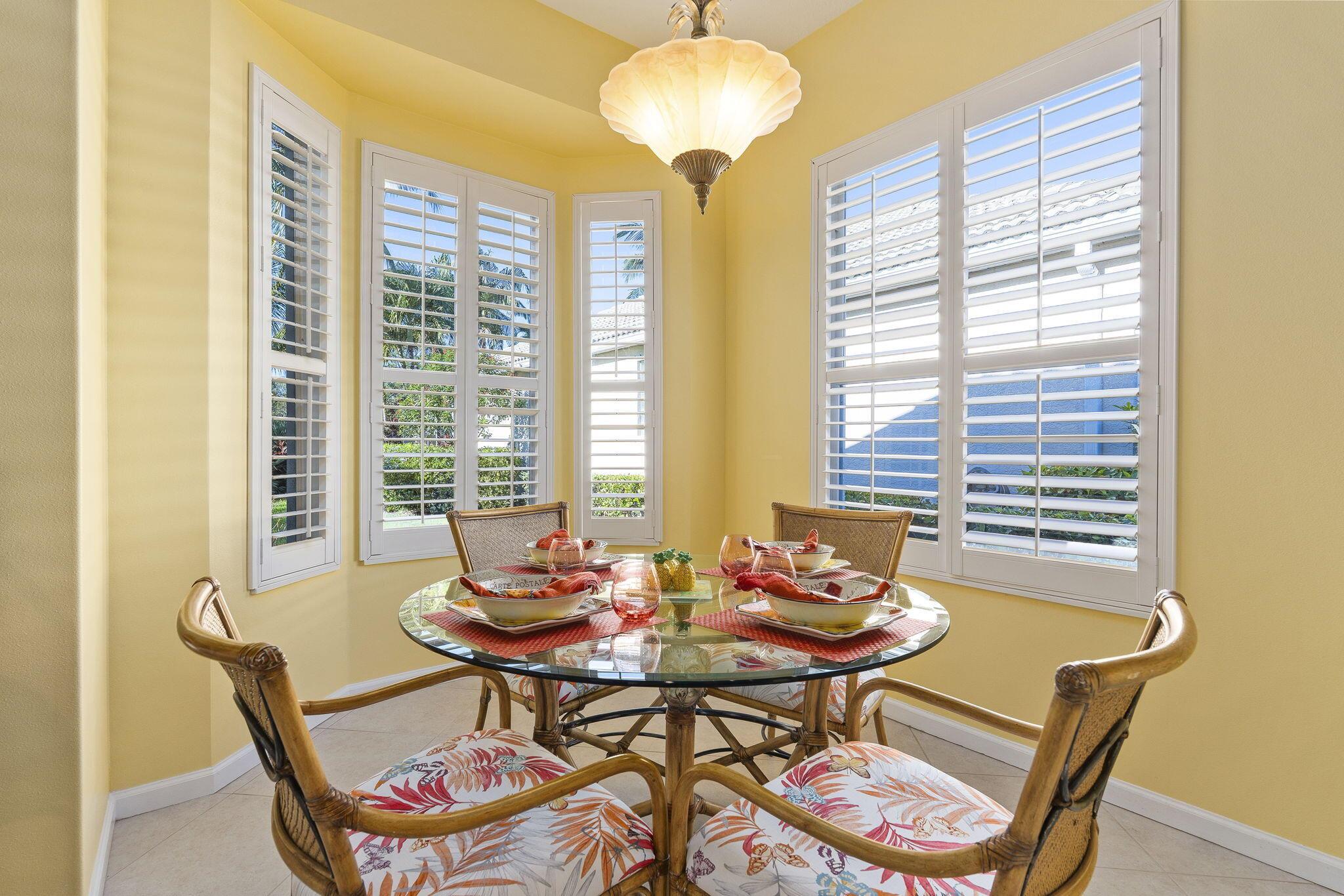 JENSEN BEACH COUNTRY CLUB - Residential