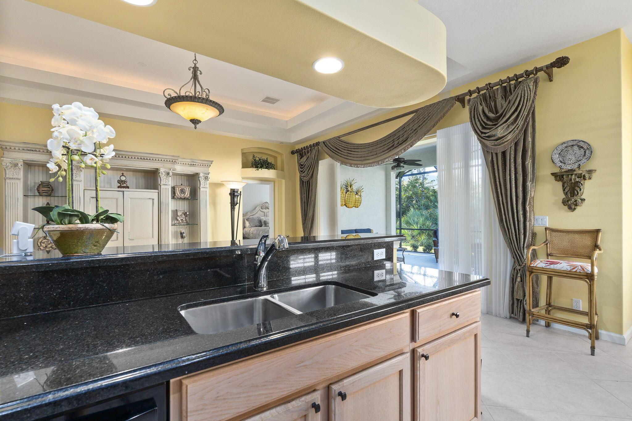 JENSEN BEACH COUNTRY CLUB - Residential