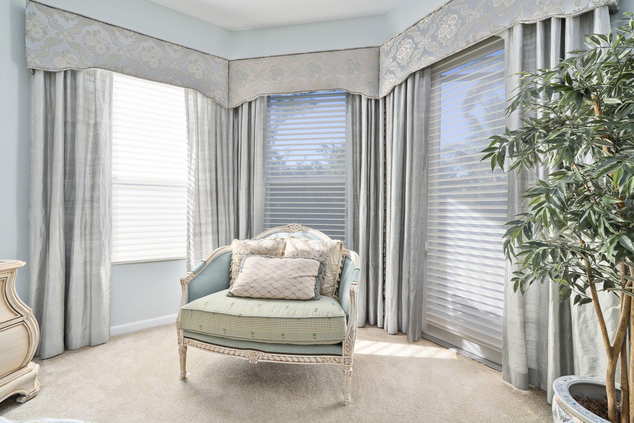 JENSEN BEACH COUNTRY CLUB - Residential