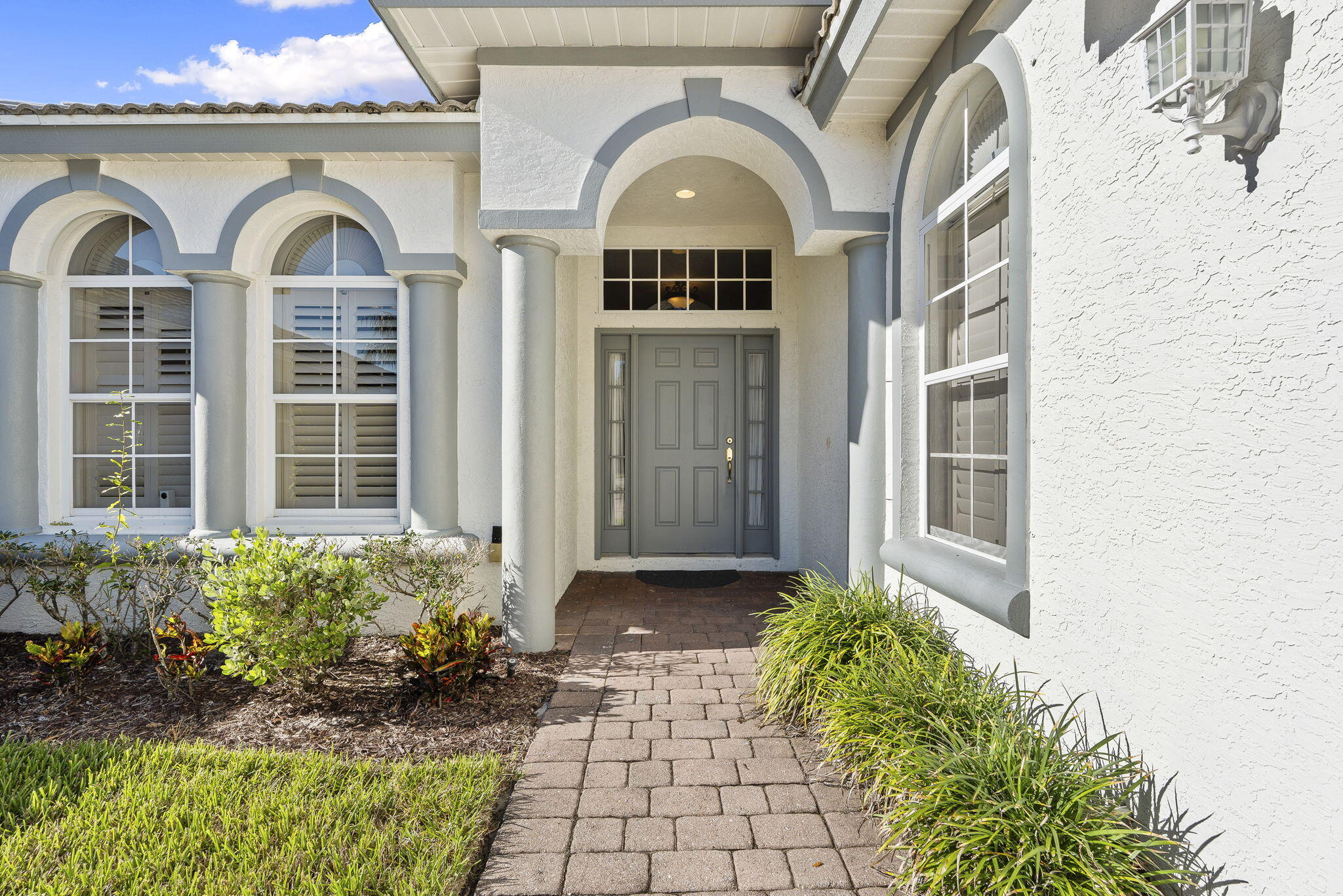 4607 NW Red Bay Circle