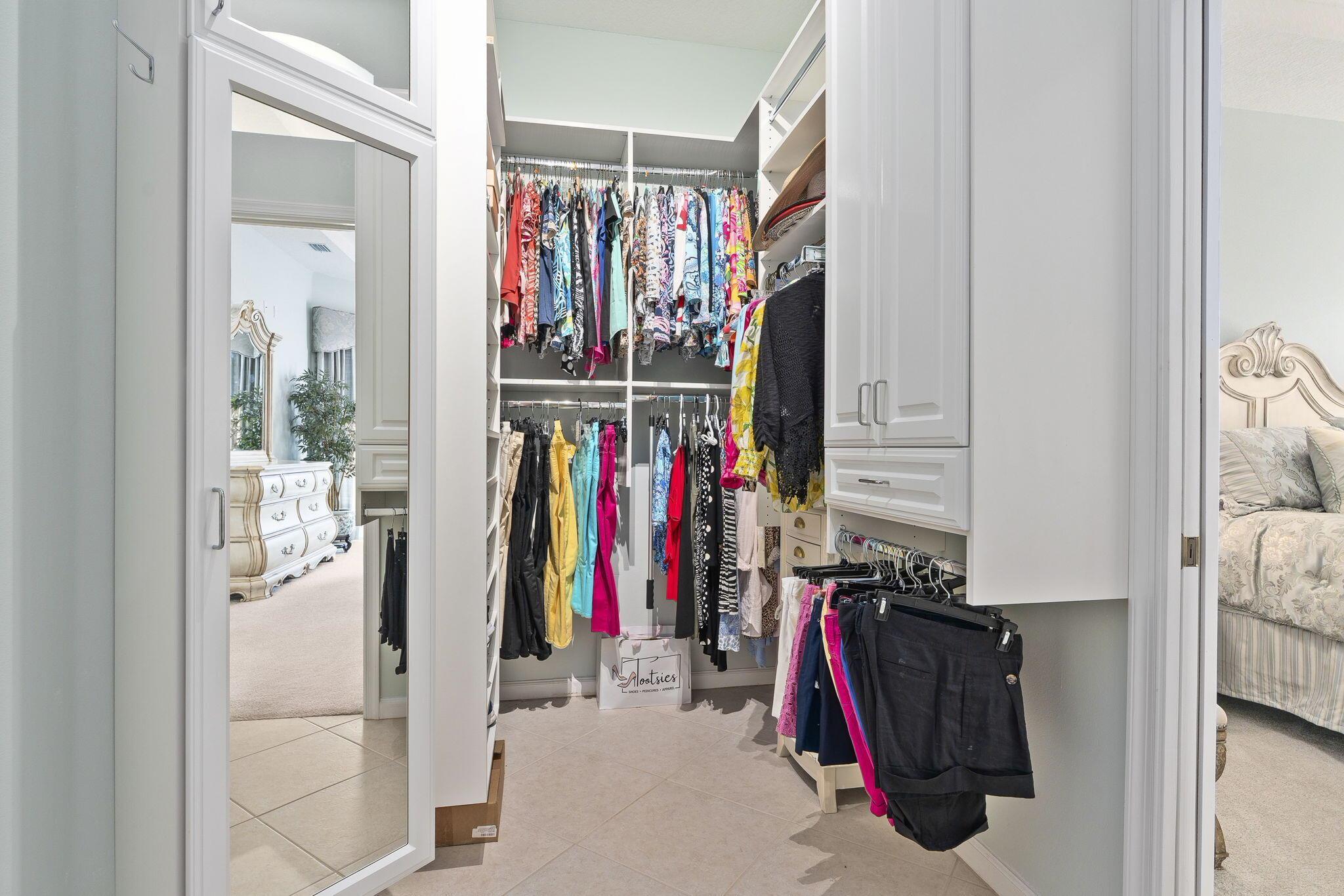 JENSEN BEACH COUNTRY CLUB - Residential