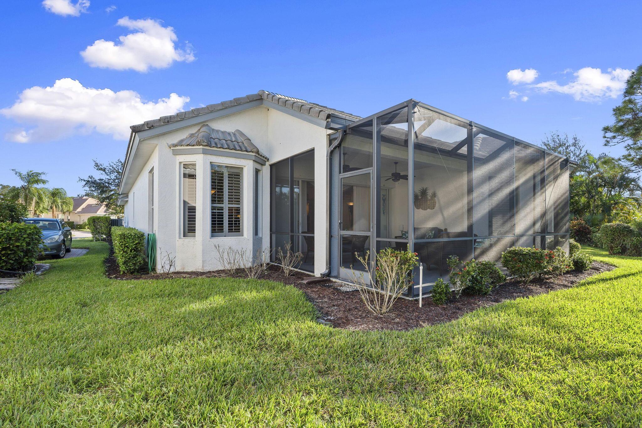 JENSEN BEACH COUNTRY CLUB - Residential