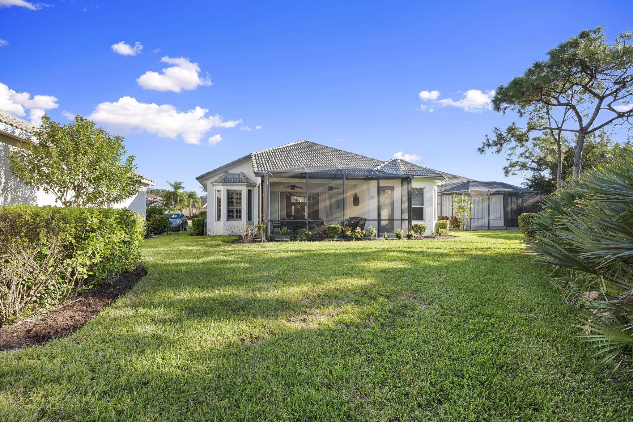 JENSEN BEACH COUNTRY CLUB - Residential