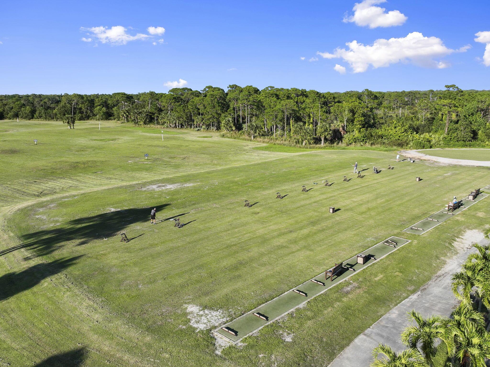 JENSEN BEACH COUNTRY CLUB - Residential