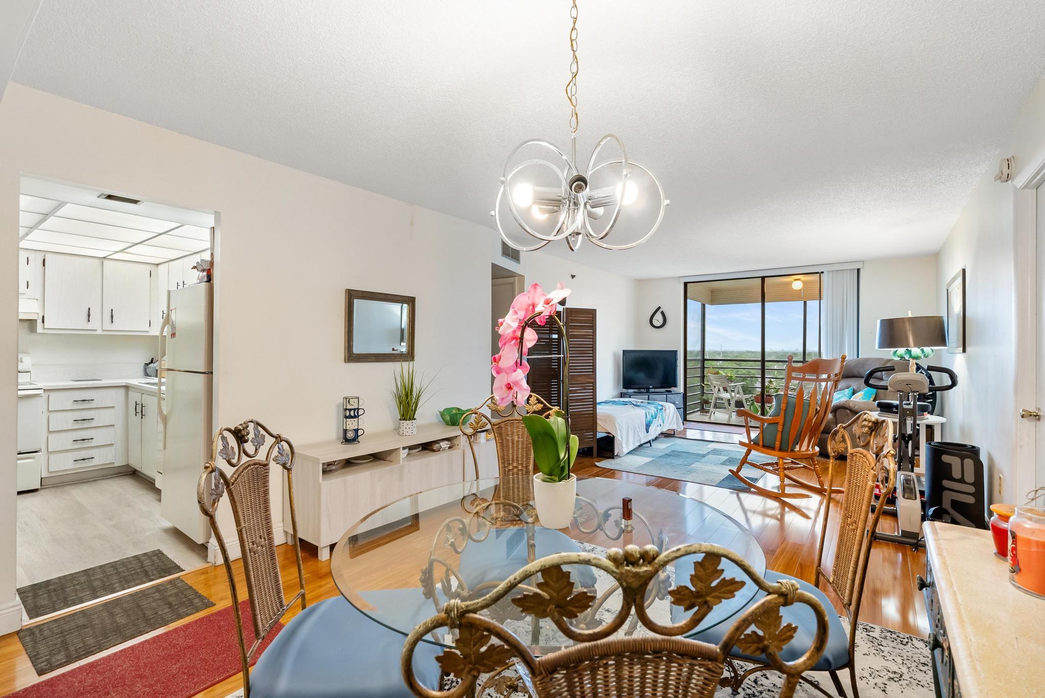 PARK PLACE CONDOMINIUM - Residential