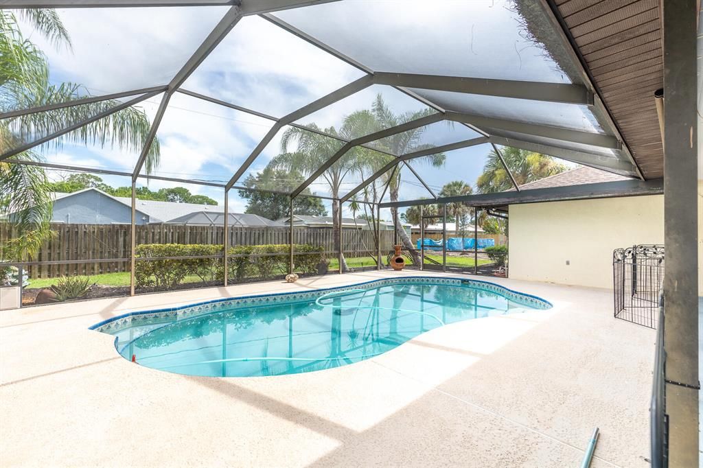 Photo of 2429 SE Betty Road Rd, Port Saint Lucie, FL 34952 (MLS # R10818782)