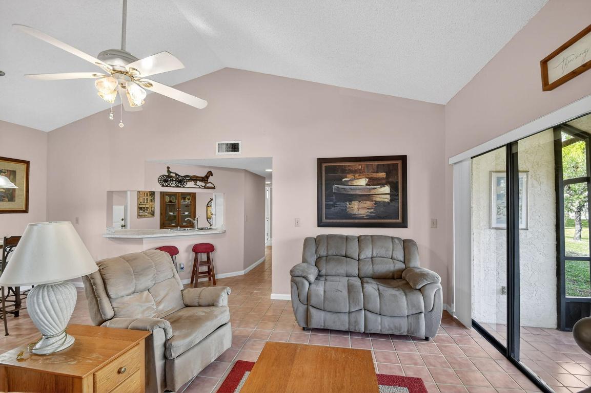 SOUTH LAKE CONDO - Residential