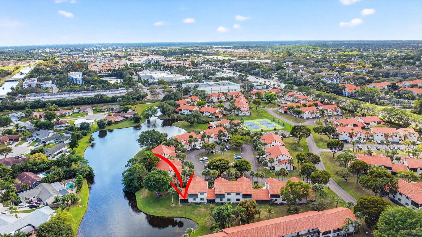 SOUTH LAKE CONDO - Residential