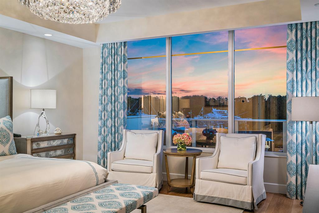 AZURE CONDO - Residential