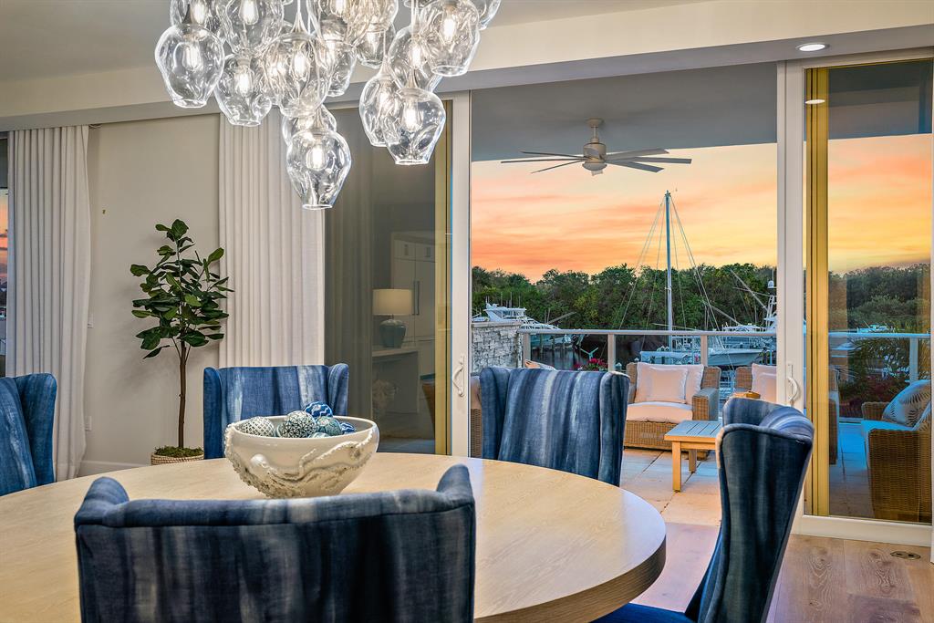 AZURE CONDO - Residential