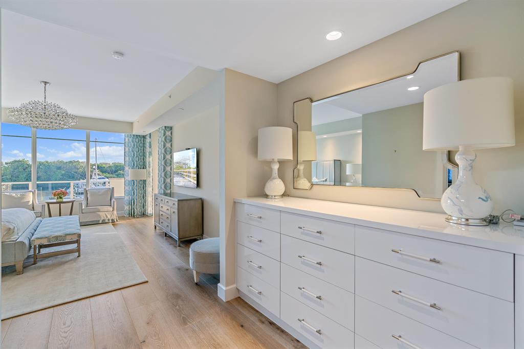 AZURE CONDO - Residential