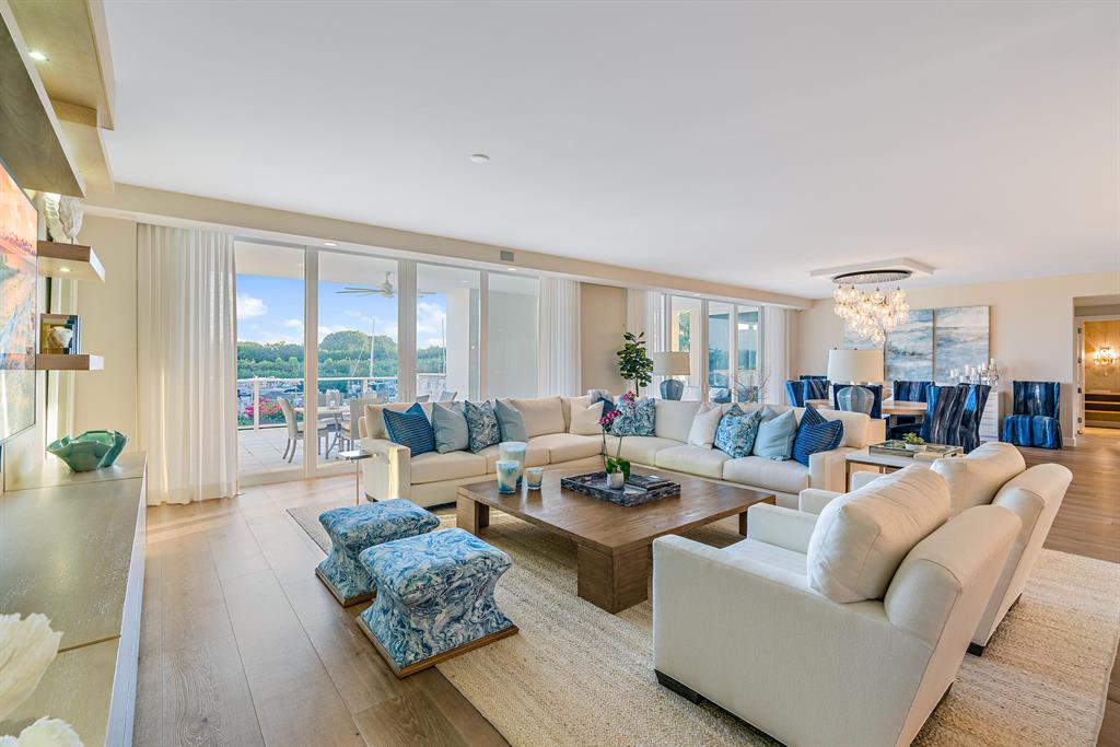 AZURE CONDO - Residential