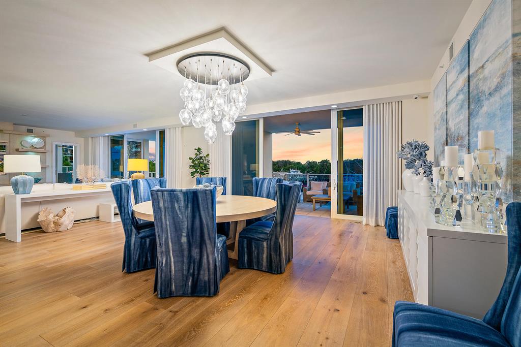 AZURE CONDO - Residential