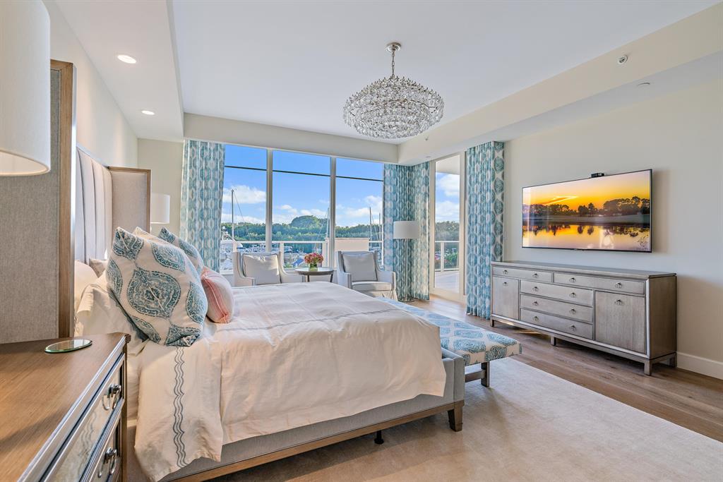 AZURE CONDO - Residential