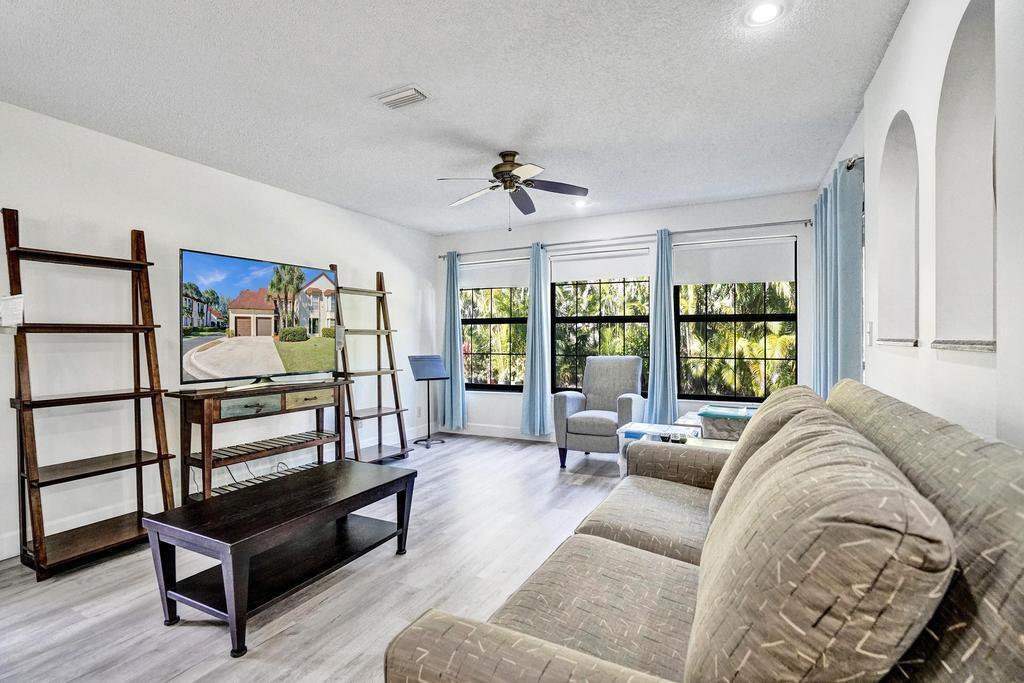 LUCERNE PARK CONDOS - Residential