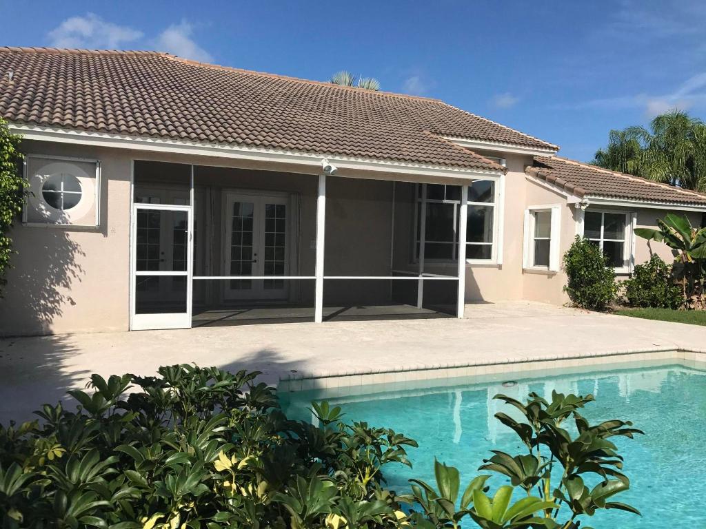 Mystic Cove - Residential Lease