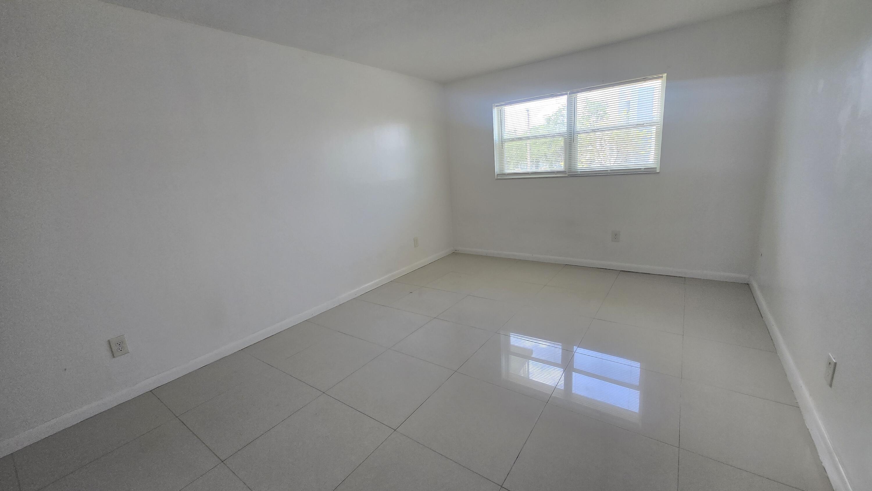 OLA CONDO - Residential Lease