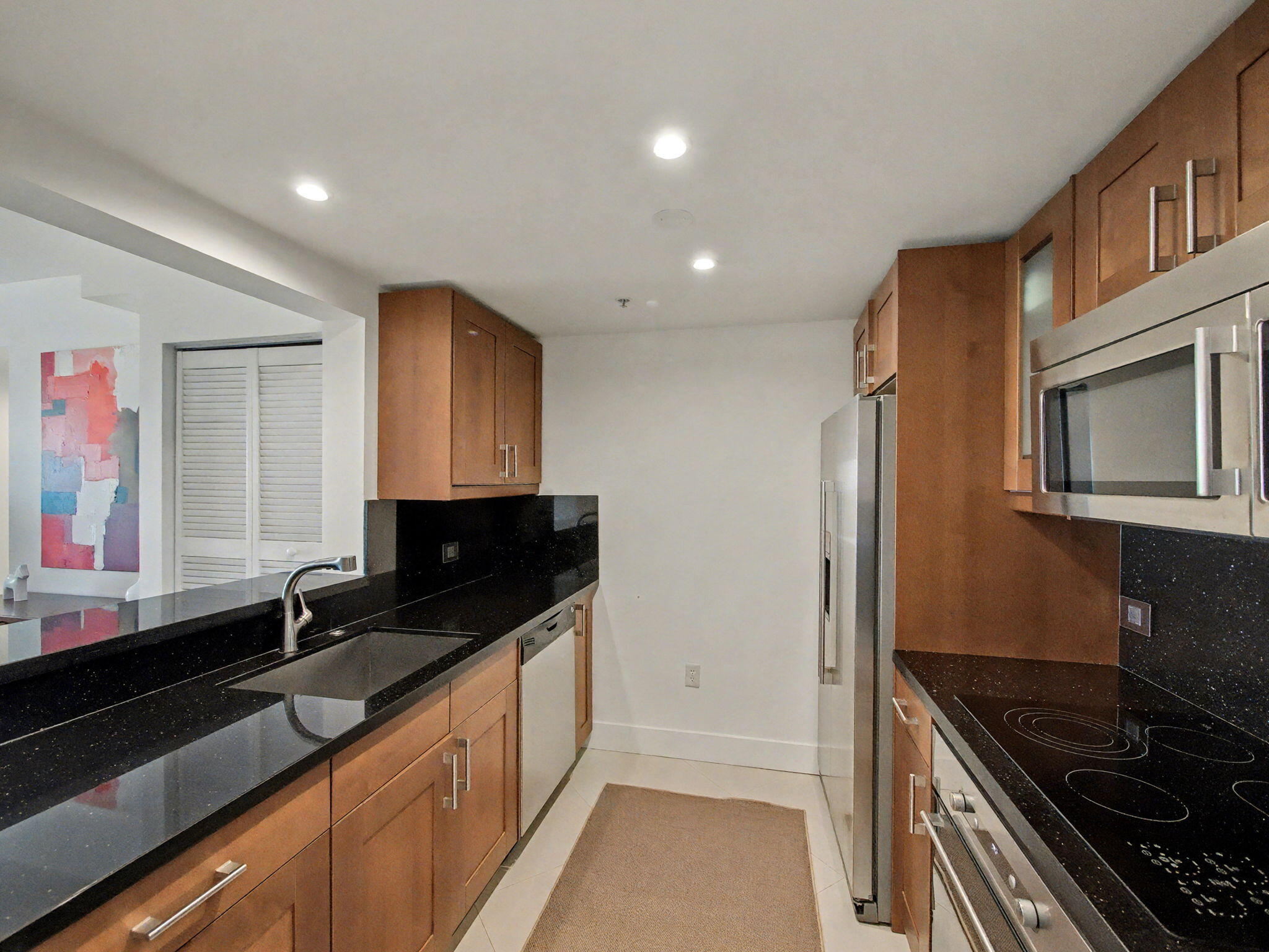 GATEWAY TO THE GROVE CONDO - Residential