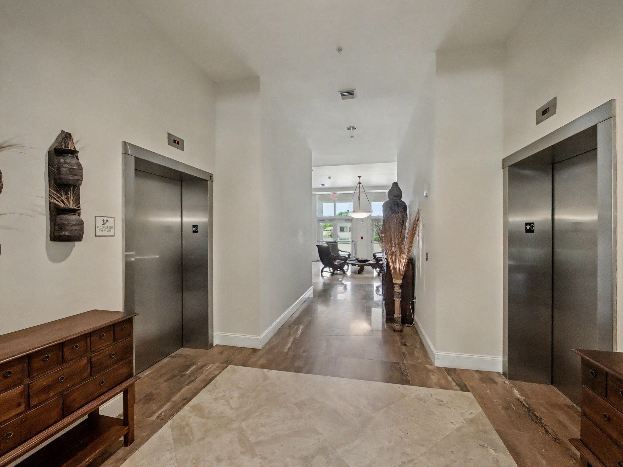 GATEWAY TO THE GROVE CONDO - Residential