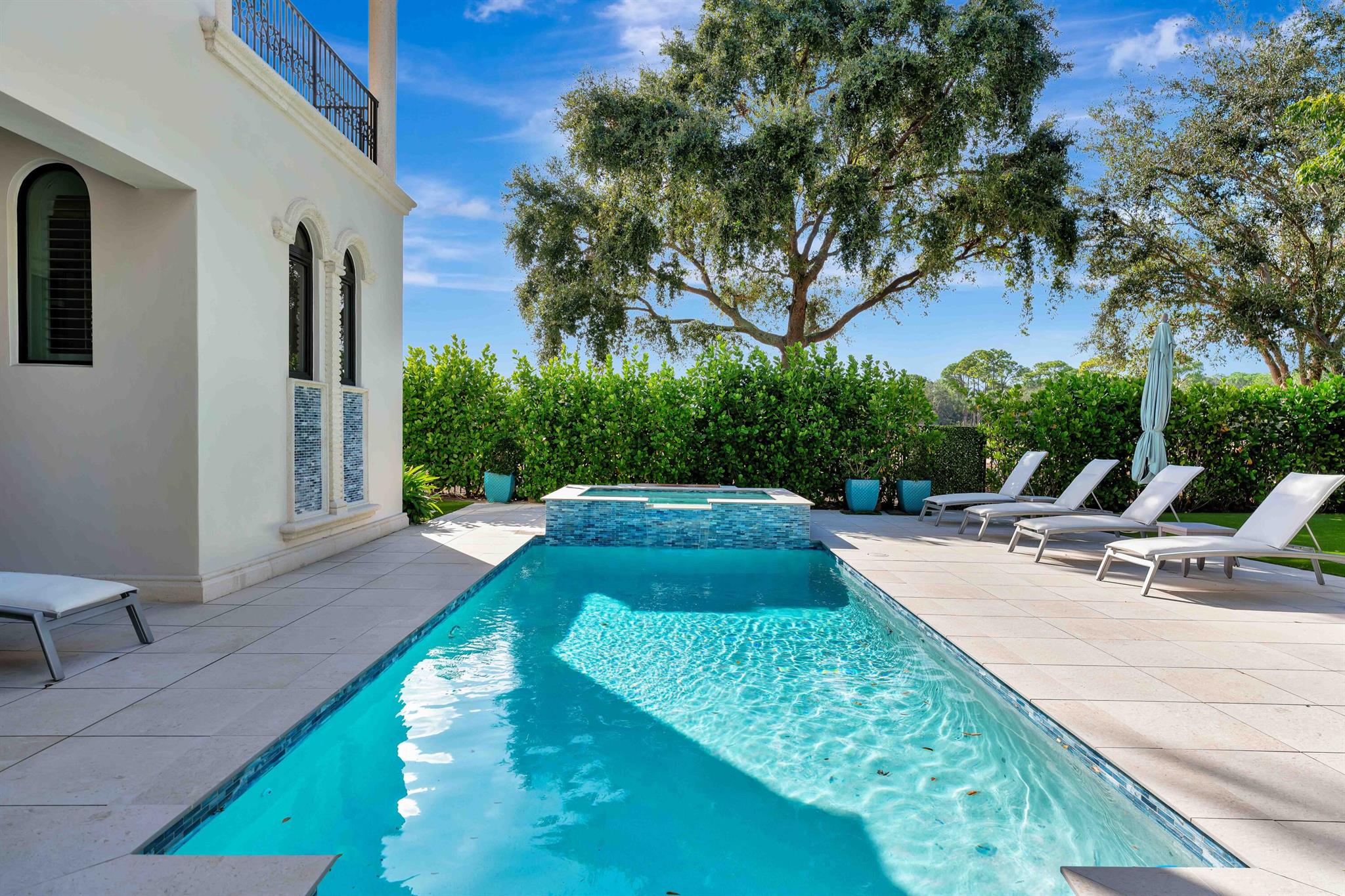 OLD PALM 2 - Residential