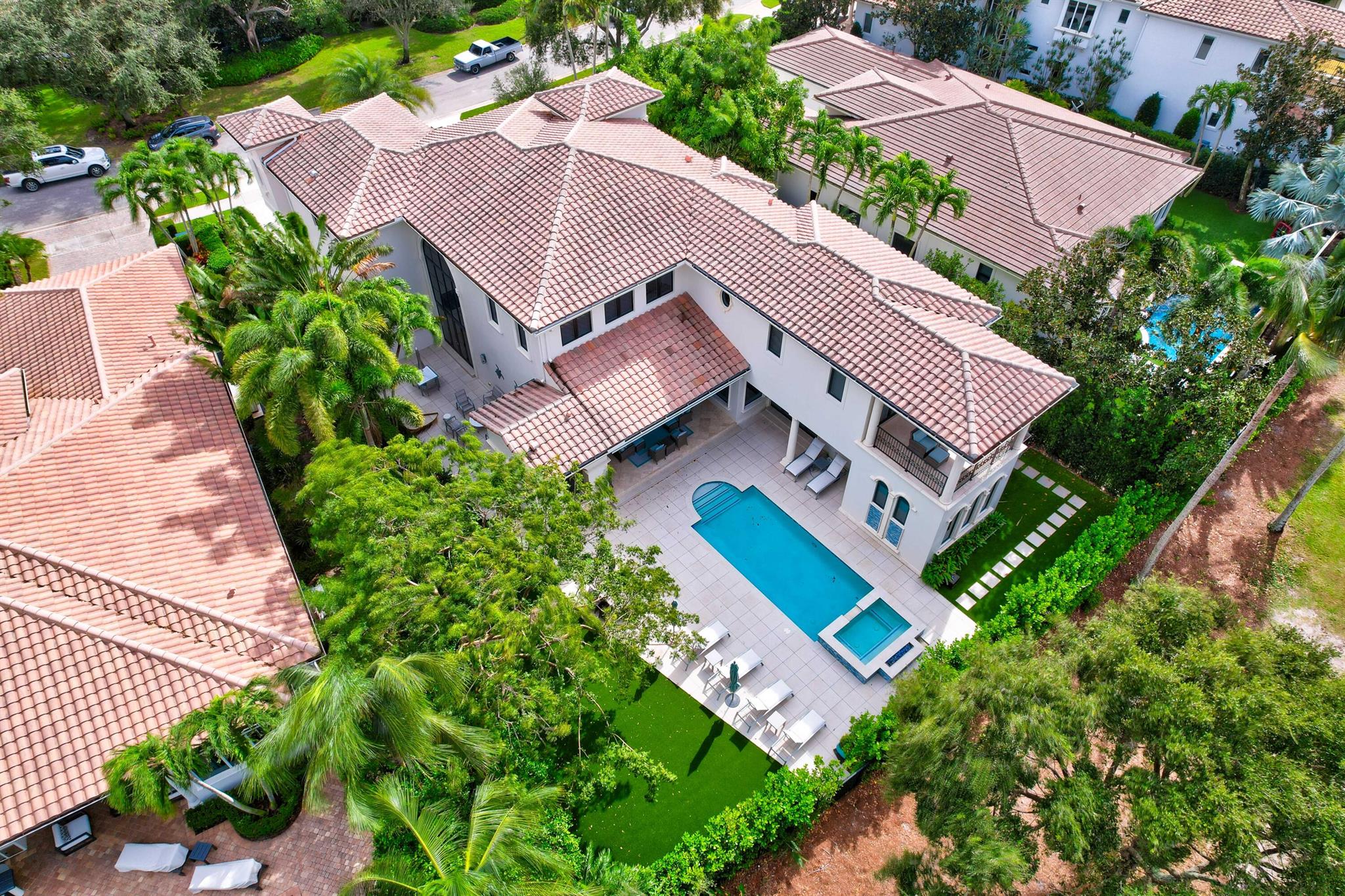 OLD PALM 2 - Residential