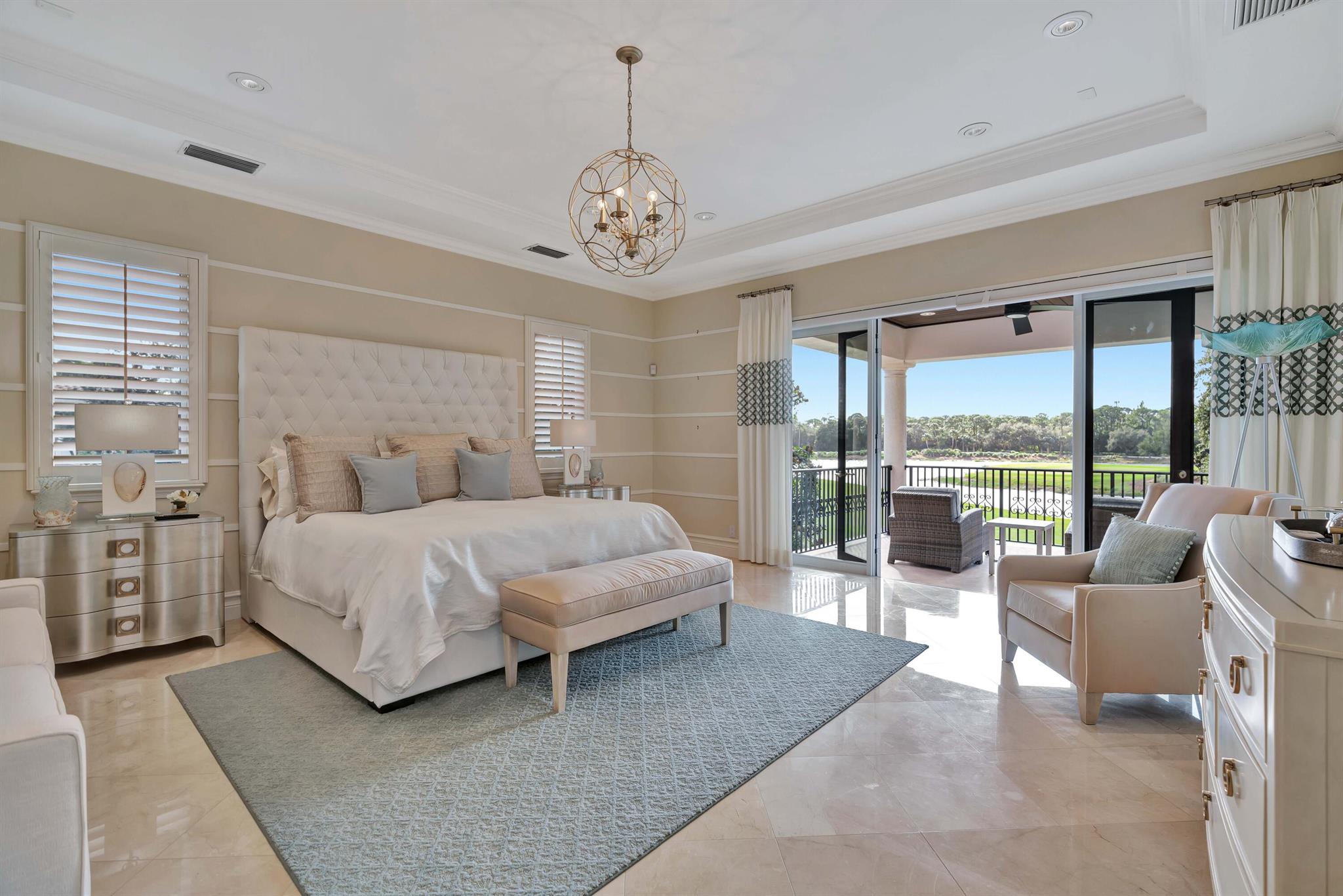 OLD PALM 2 - Residential