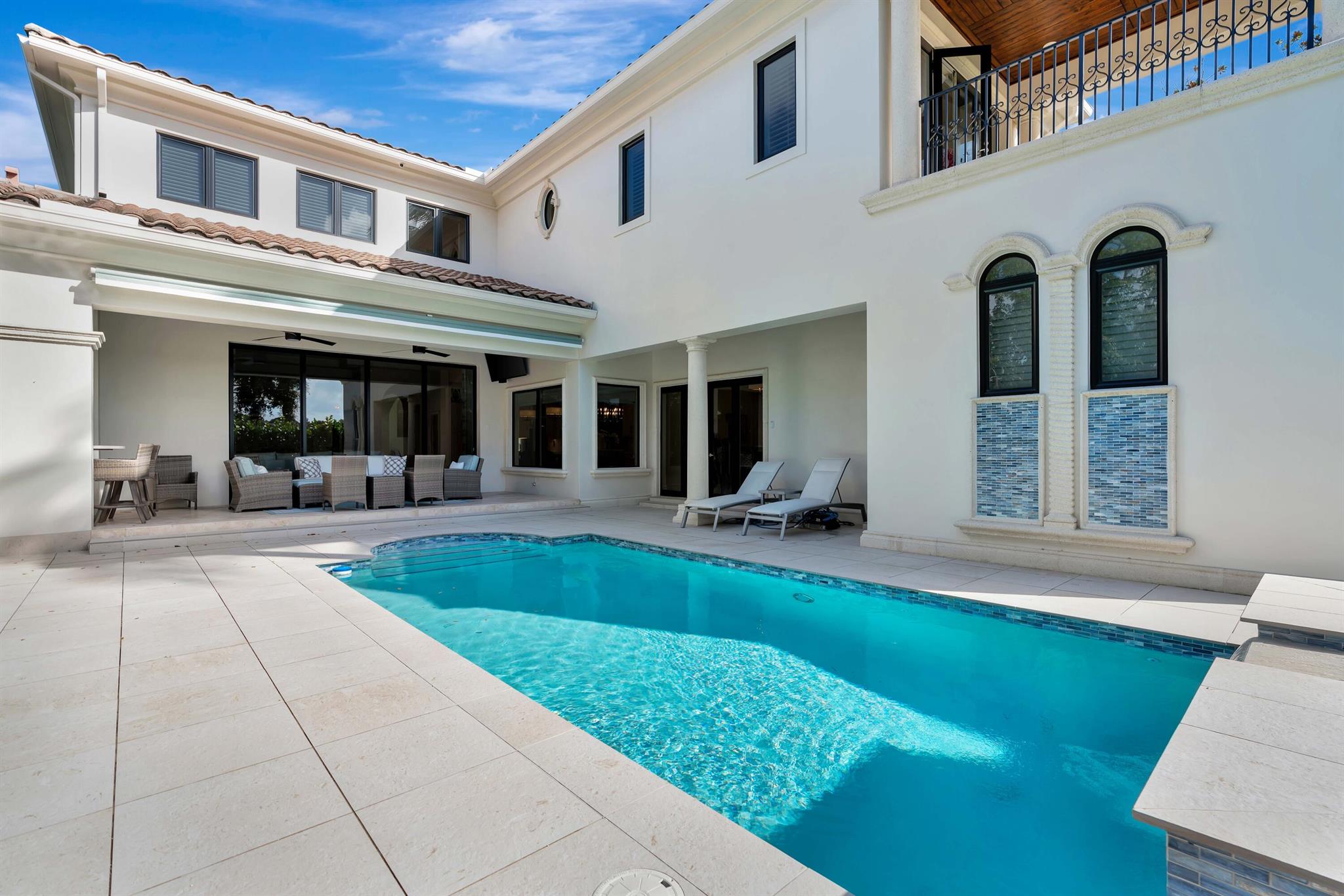 OLD PALM 2 - Residential