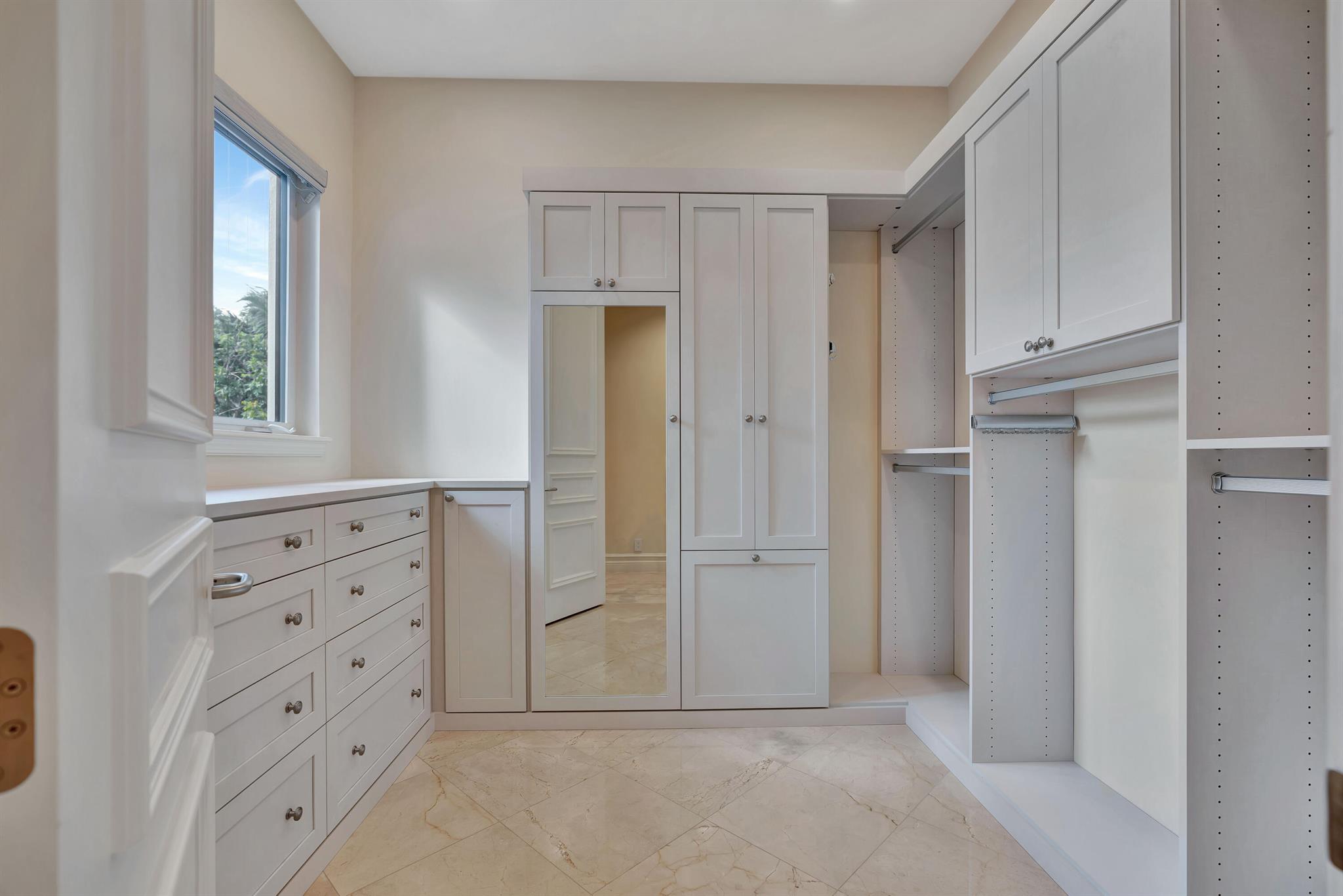 OLD PALM 2 - Residential