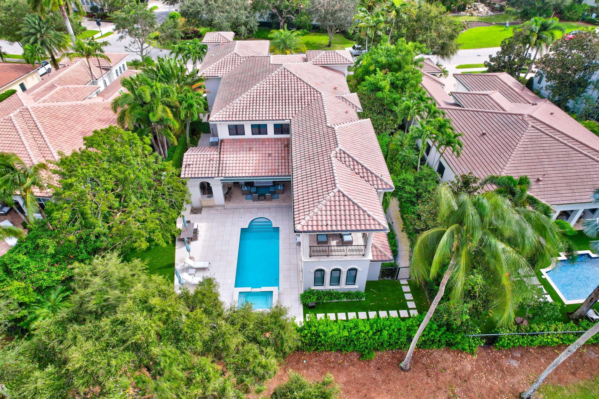 OLD PALM 2 - Residential