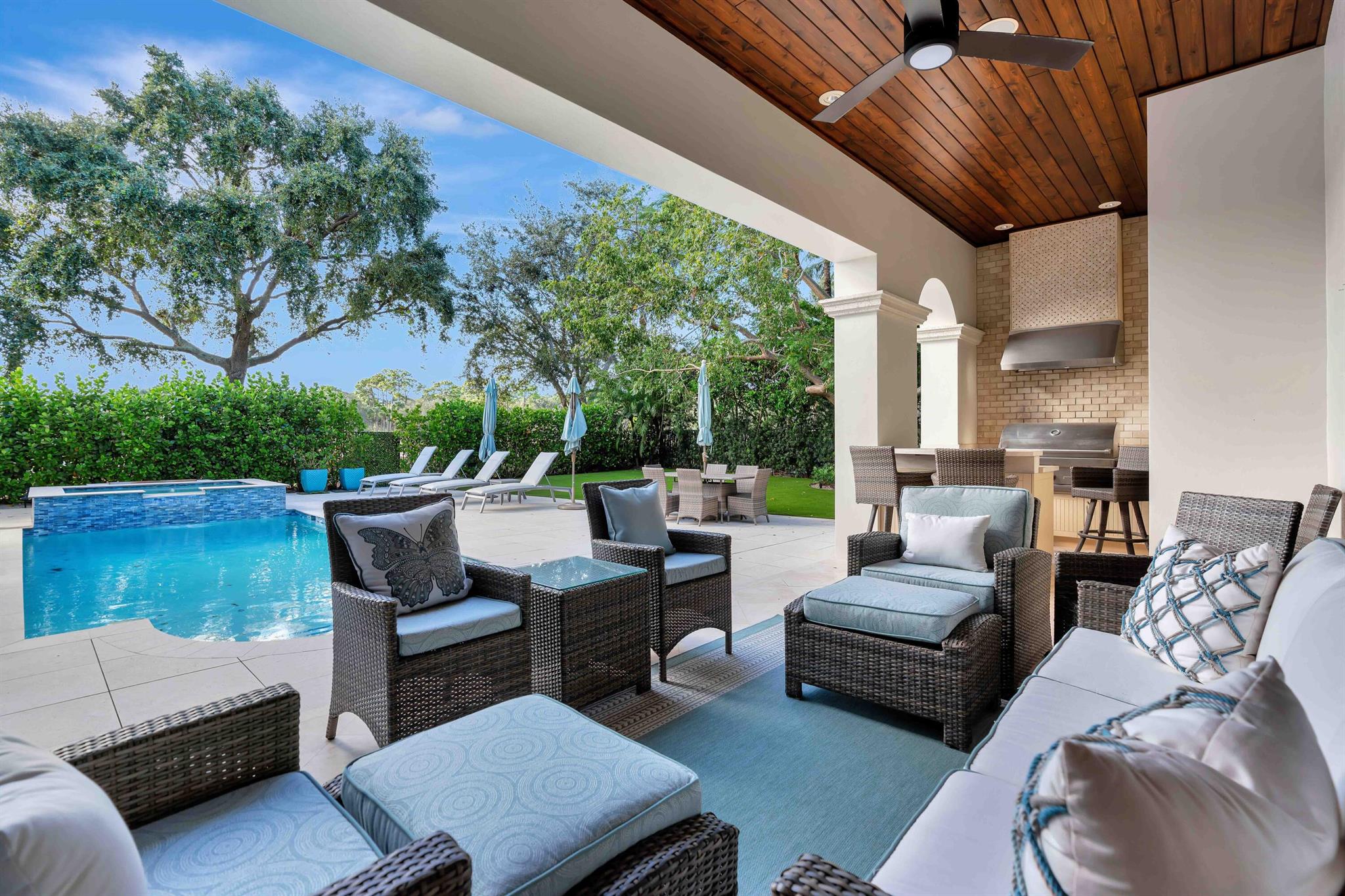 OLD PALM 2 - Residential